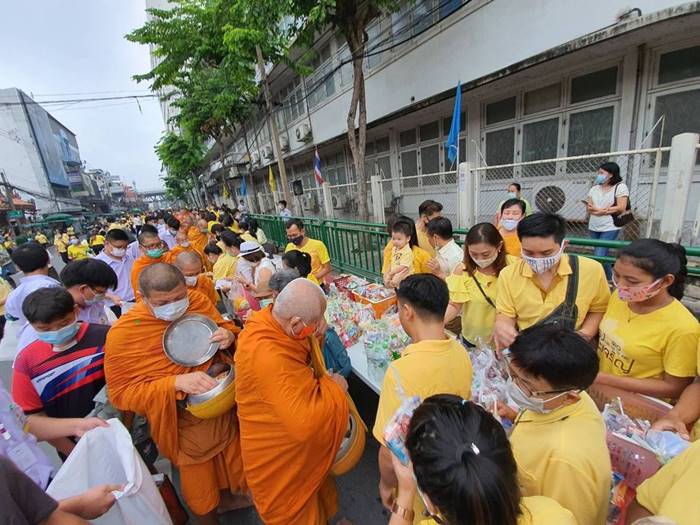ทำบุญในหลวง ร.9 ทำบุญในหลวง ร.9