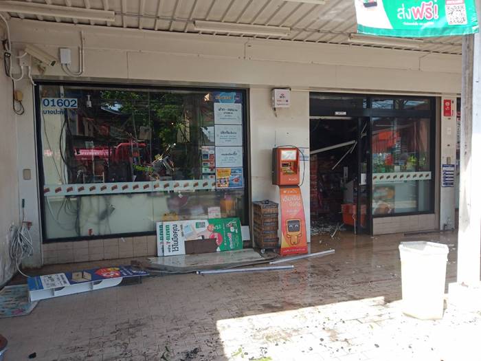 ไฟไหม้ร้านเซเว่นฯ ไฟไหม้ร้านเซเว่นฯ