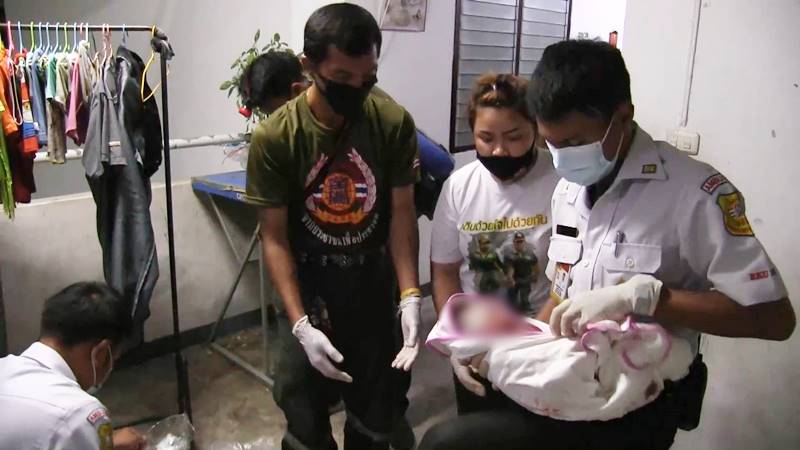 คลอดลูกเอง คลอดลูกเอง