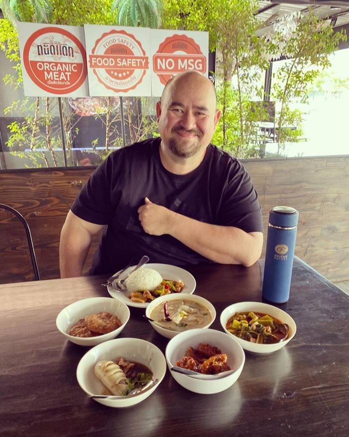 หม่อมถนัดแดก หม่อมถนัดแดก