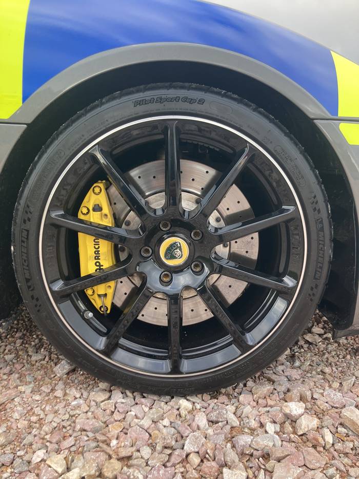 รถตำรวจ รถตำรวจ