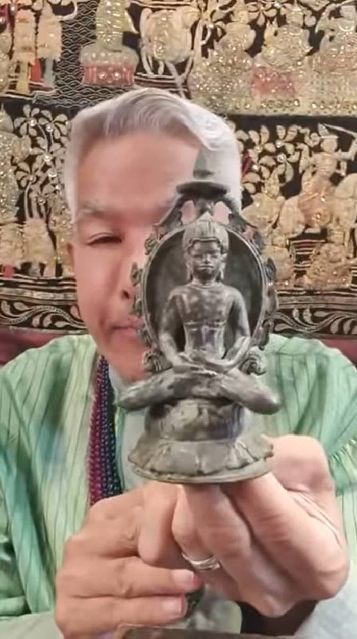 เผ่าทอง ทองเจือ เผ่าทอง ทองเจือ