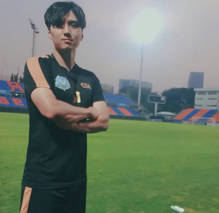 คลิปหมาไทยไล่ยูทูบเบอร์เกาหลี คลิปหมาไทยไล่ยูทูบเบอร์เกาหลี