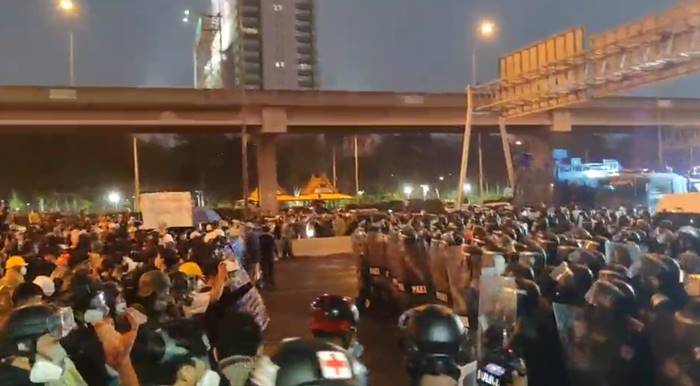 ตำรวจหัวใจวาย ตำรวจหัวใจวาย