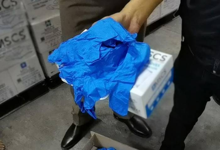 โกงถุงมือยาง โกงถุงมือยาง