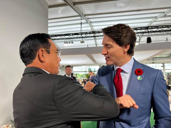 ประยุทธ์ จันทร์โอชา ประยุทธ์ จันทร์โอชา