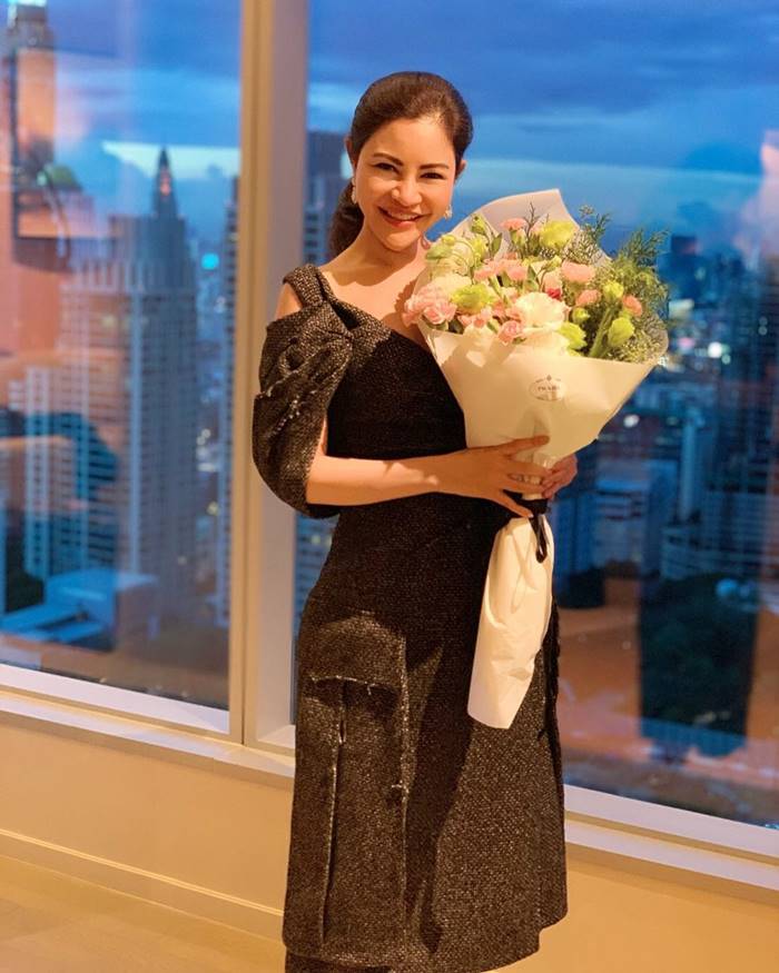 ไฮโซแบงค์, กัลยรัตน์ อัครเดชเดชาชัย ไฮโซแบงค์, กัลยรัตน์ อัครเดชเดชาชัย