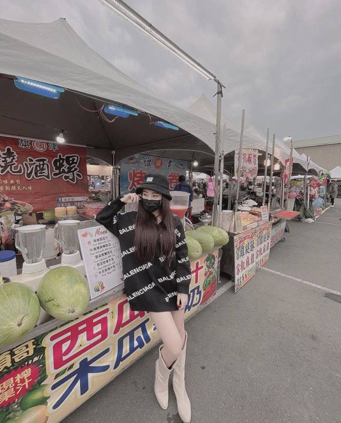 แม่ค้าสวย แม่ค้าสวย