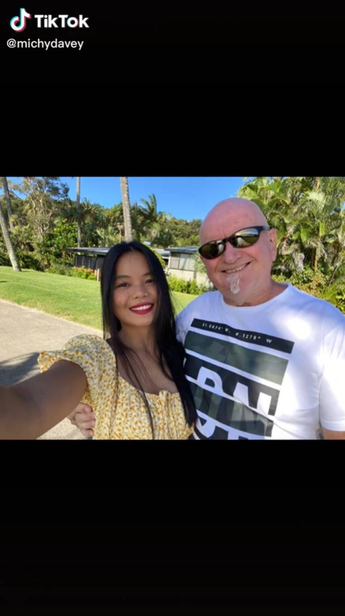 รักต่างวัย รักต่างวัย