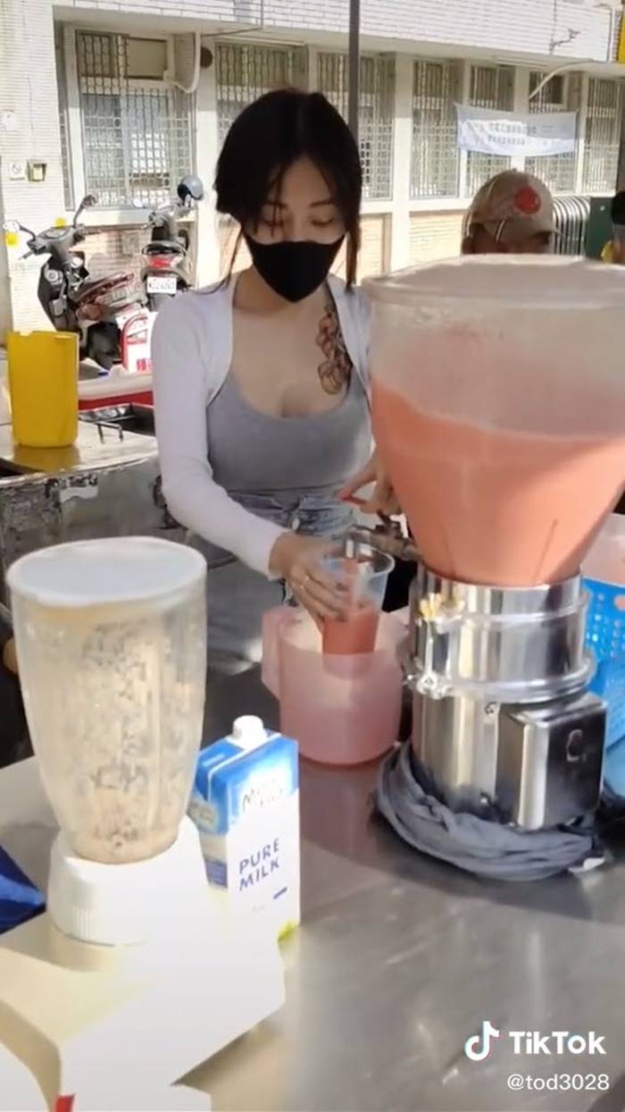 แม่ค้าสวย แม่ค้าสวย