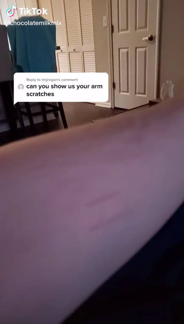 บ้านผีสิง บ้านผีสิง