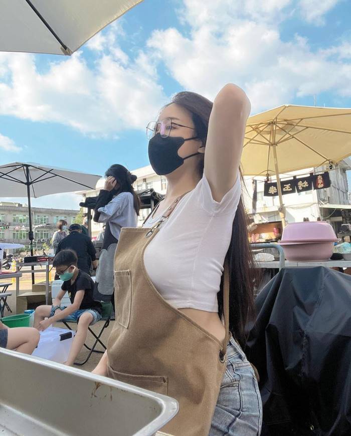 แม่ค้าสวย แม่ค้าสวย