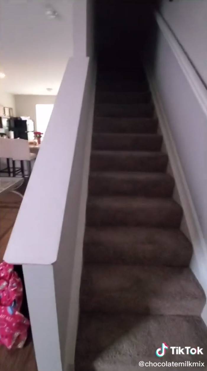 บ้านผีสิง บ้านผีสิง