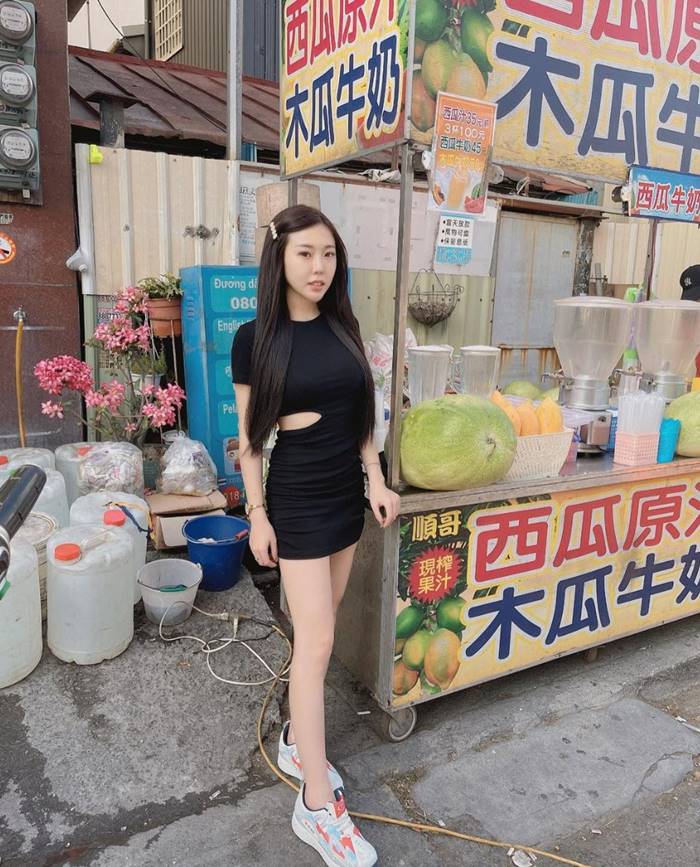 แม่ค้าสวย แม่ค้าสวย