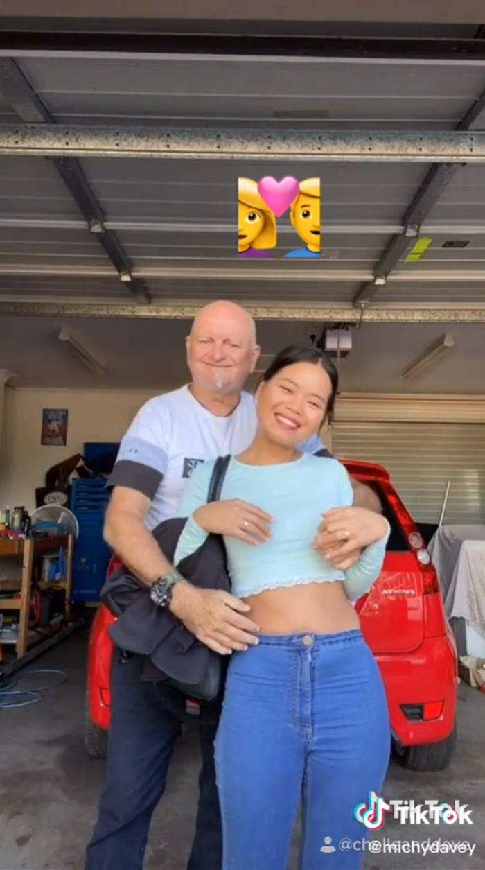 รักต่างวัย รักต่างวัย