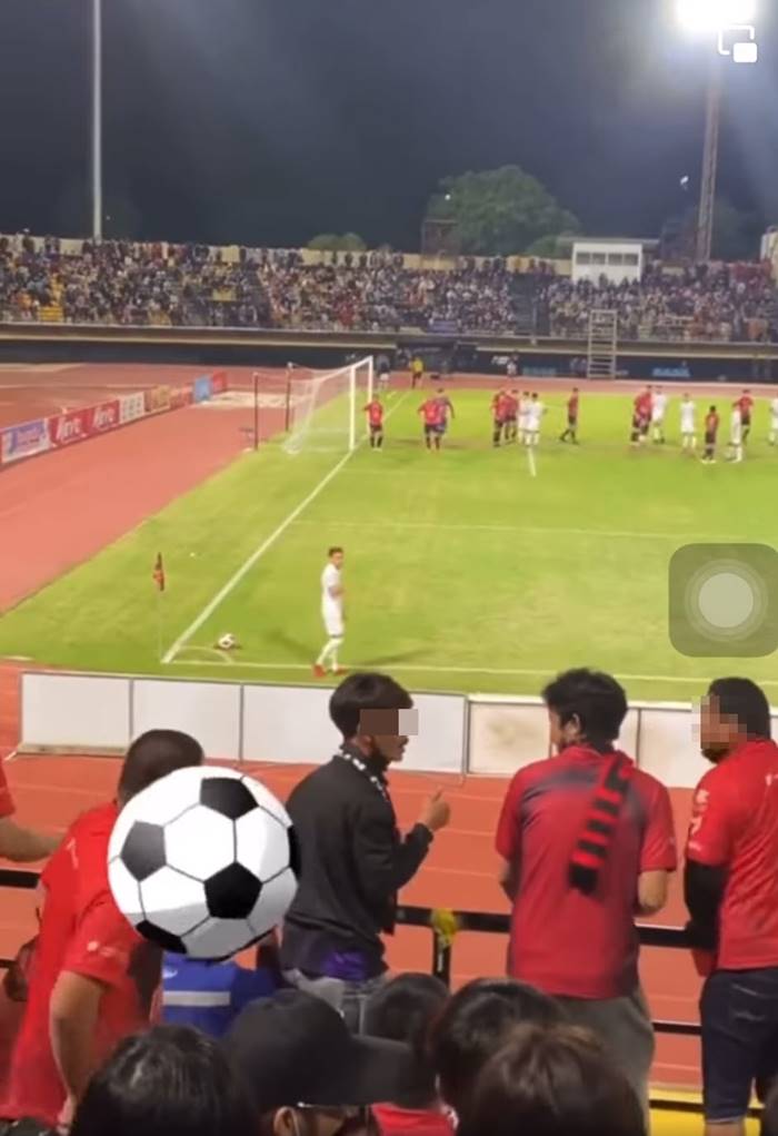 อุ้ม ธีราธร อุ้ม ธีราธร