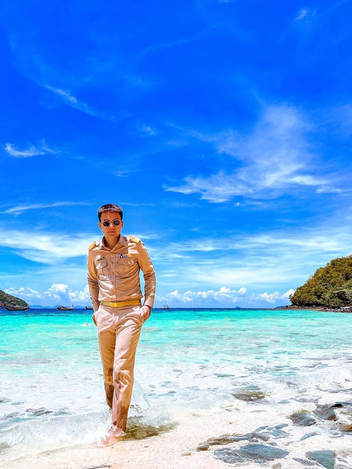 ครูใส่ชุดว่ายน้ำ ครูใส่ชุดว่ายน้ำ