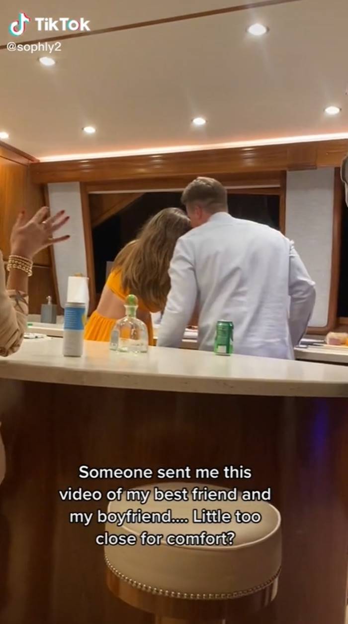 แฟนนอกใจ แฟนนอกใจ