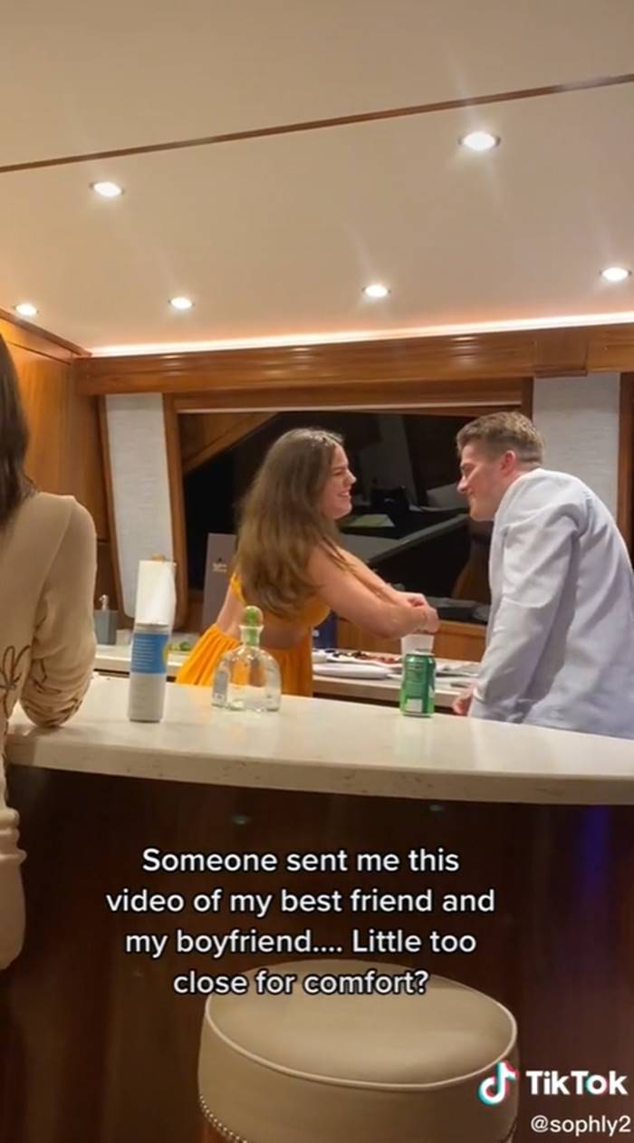 แฟนนอกใจ แฟนนอกใจ