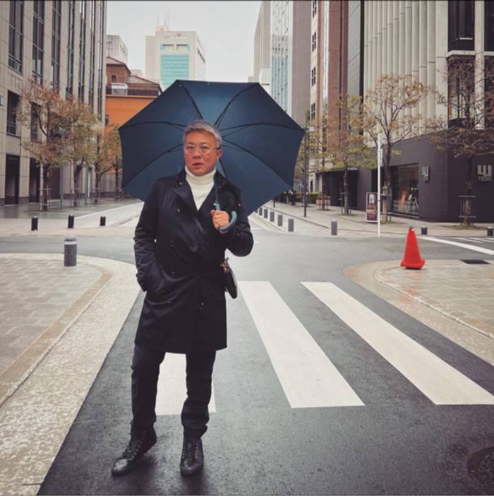 ปวิน ชัชวาลพงศ์พันธ์ ปวิน ชัชวาลพงศ์พันธ์