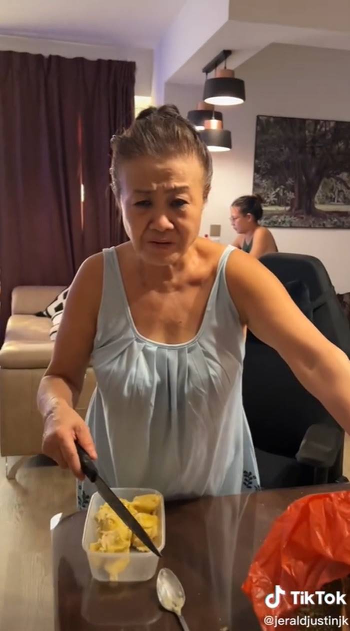 ทุเรียน ทุเรียน