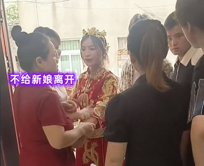 ขอแต่งงาน ขอแต่งงาน