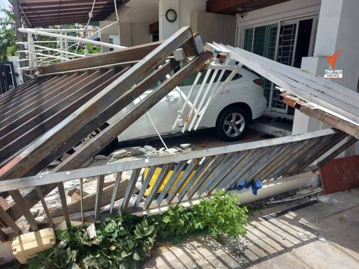 ระเบียงถล่ม ระเบียงถล่ม