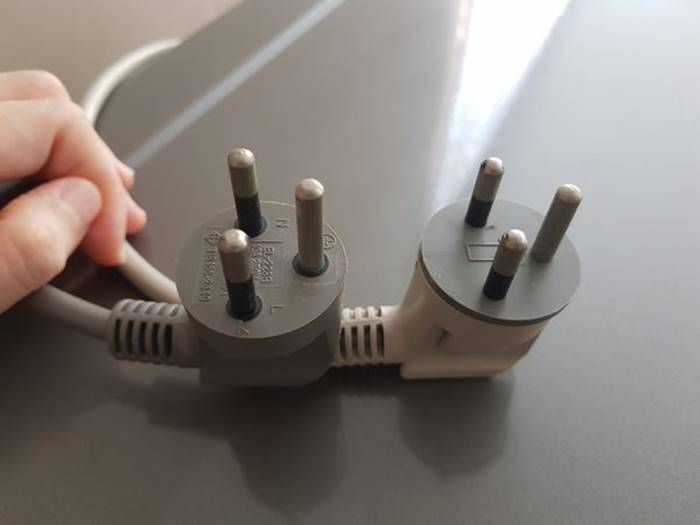 ปลั๊กไฟ ปลั๊กไฟ