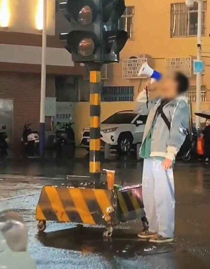 บอกรักสาว บอกรักสาว