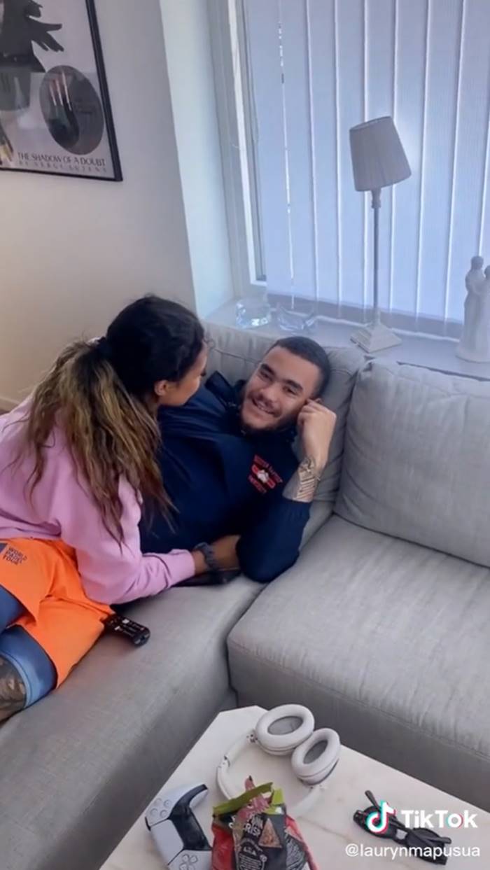 เซอร์ไพรส์แฟน เซอร์ไพรส์แฟน