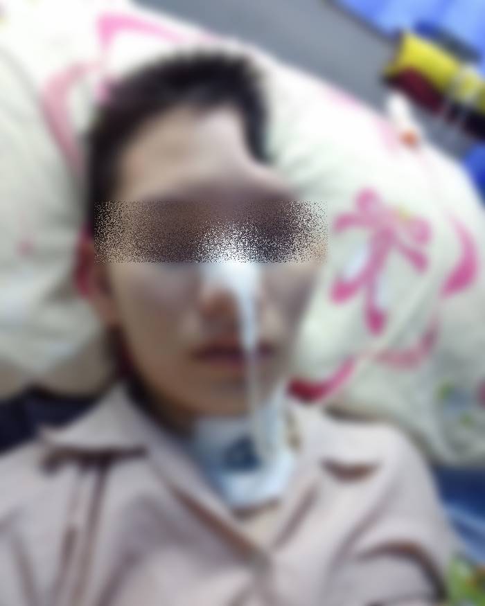 อ็อฟ ธนกฤต อ็อฟ ธนกฤต