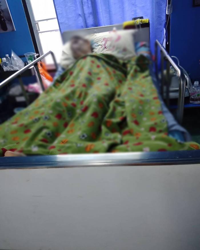 อ็อฟ ธนกฤต อ็อฟ ธนกฤต