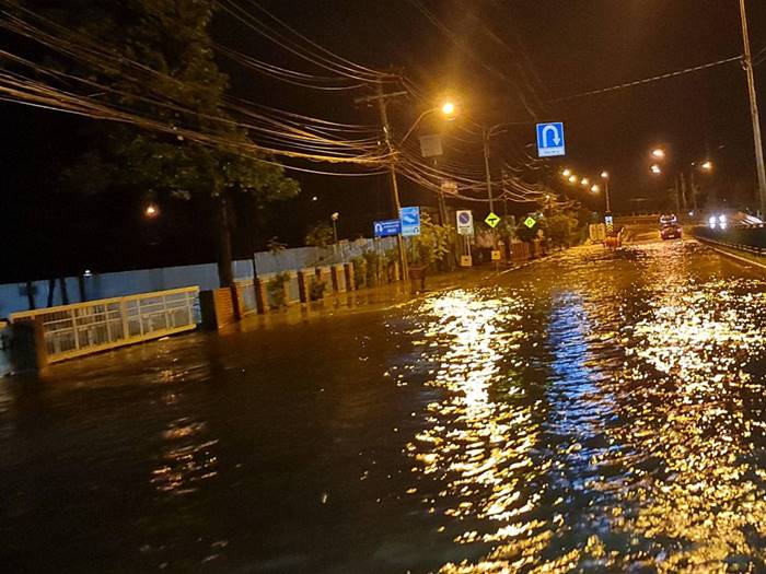 น้ำท่วม, ลาดกระบัง น้ำท่วม, ลาดกระบัง