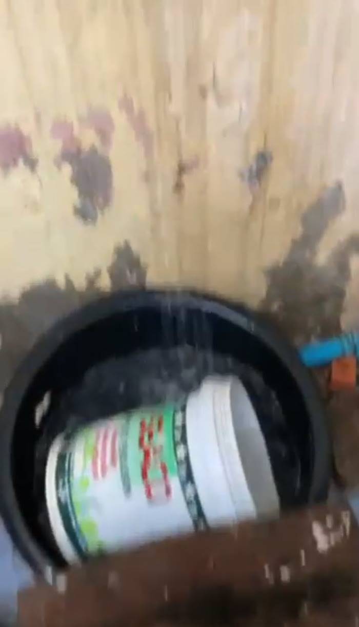 ปัญหาเพื่อนบ้าน ปัญหาเพื่อนบ้าน