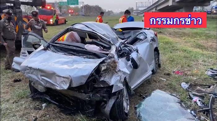 รถตกทางด่วน รถตกทางด่วน