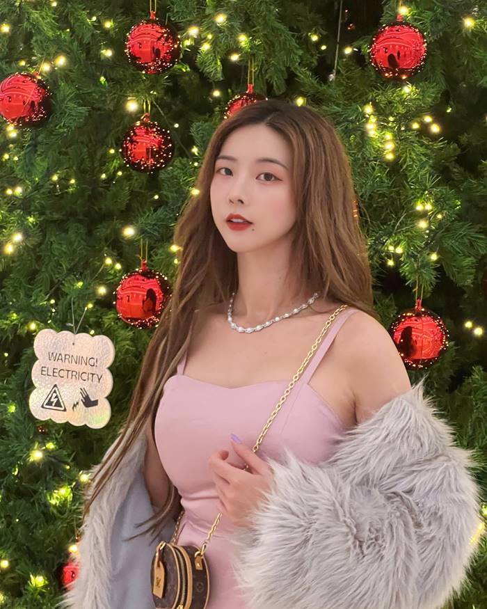 FLOWER Jisoo FLOWER Jisoo