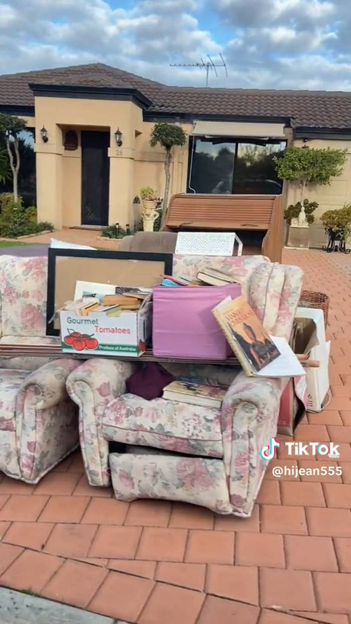 เทศกาลทิ้งของ เทศกาลทิ้งของ