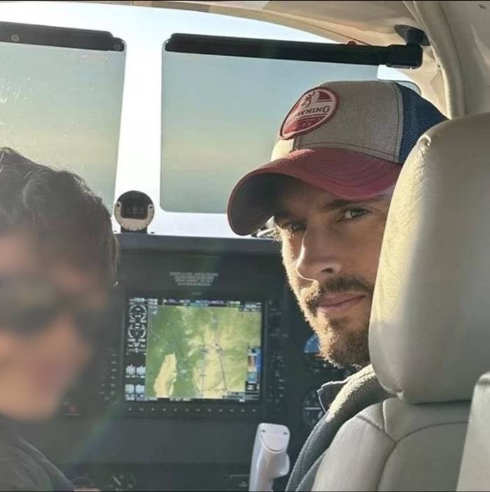 เครื่องบินเล็กตก เครื่องบินเล็กตก