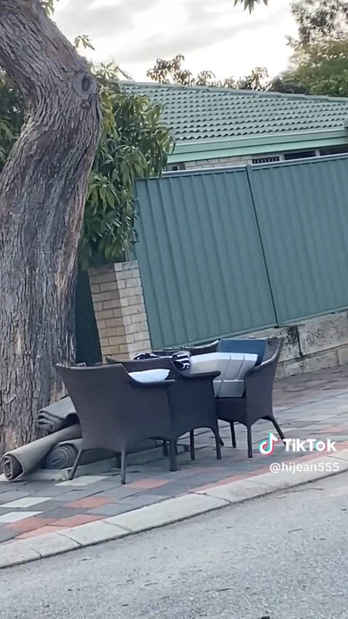 เทศกาลทิ้งของ เทศกาลทิ้งของ