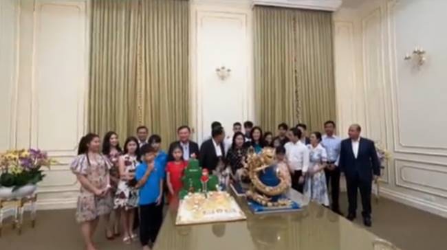 ทักษิณ ชินวัตร ทักษิณ ชินวัตร