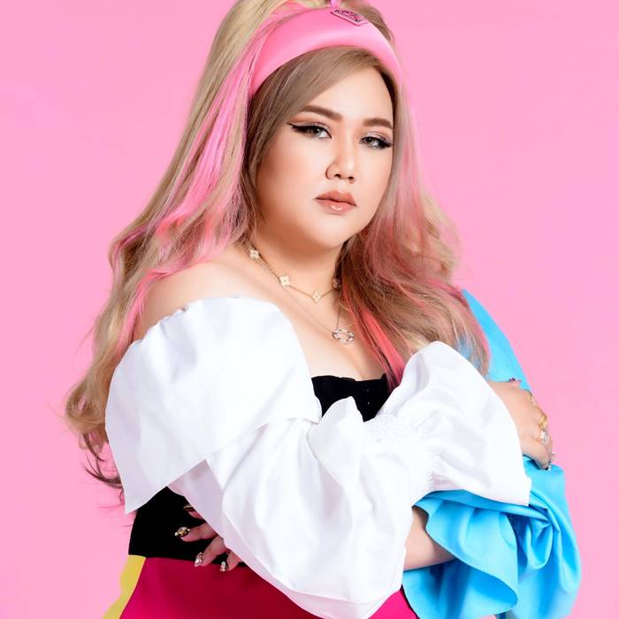 ใบขวัญ รัชญา ใบขวัญ รัชญา