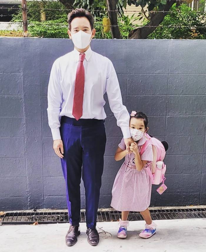 พิธา ลิ้มเจริญรัตน์, น้องพิพิม พิธา ลิ้มเจริญรัตน์, น้องพิพิม