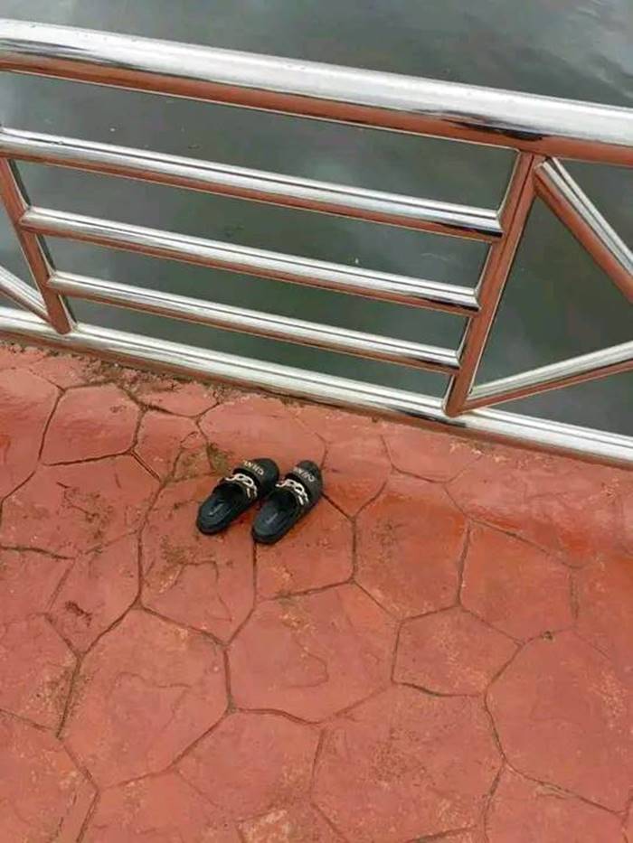 ฆ่าตายตาย ฆ่าตายตาย