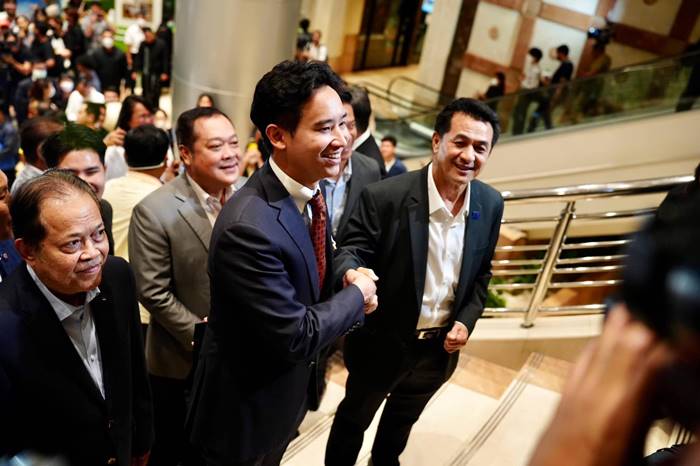 พรรคเพื่อไทย, ชลน่าน ศรีแก้ว พรรคเพื่อไทย, ชลน่าน ศรีแก้ว