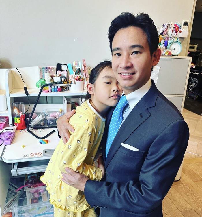 พิธา ลิ้มเจริญรัตน์, น้องพิพิม พิธา ลิ้มเจริญรัตน์, น้องพิพิม