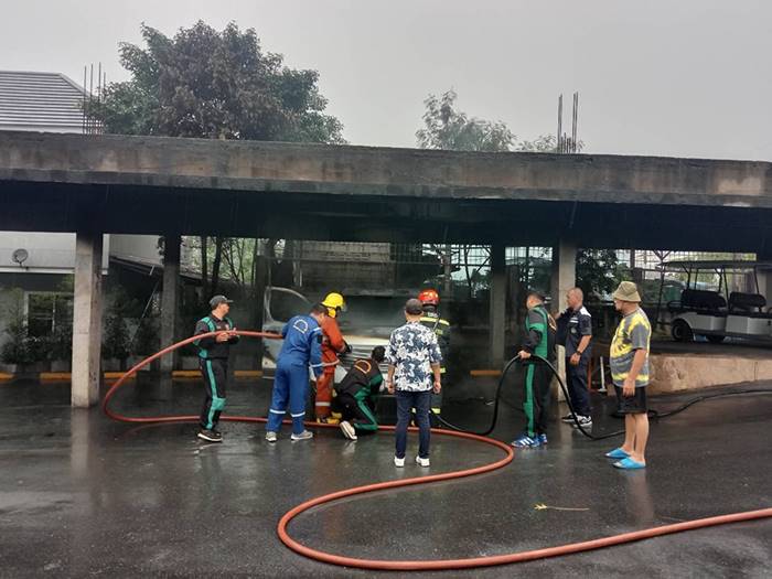 ไฟไหม้รถยนต์ ไฟไหม้รถยนต์