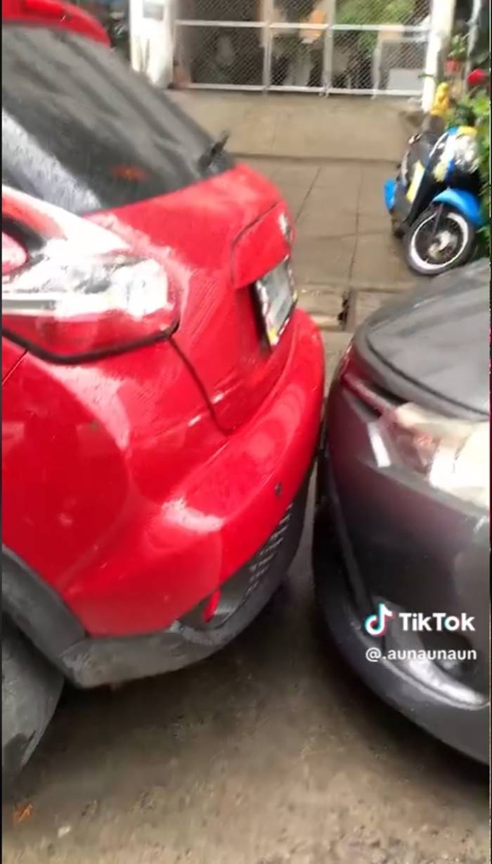 จอดรถ จอดรถ