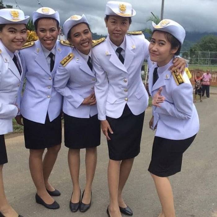 ครูศันสีนย์ ครูศันสีนย์