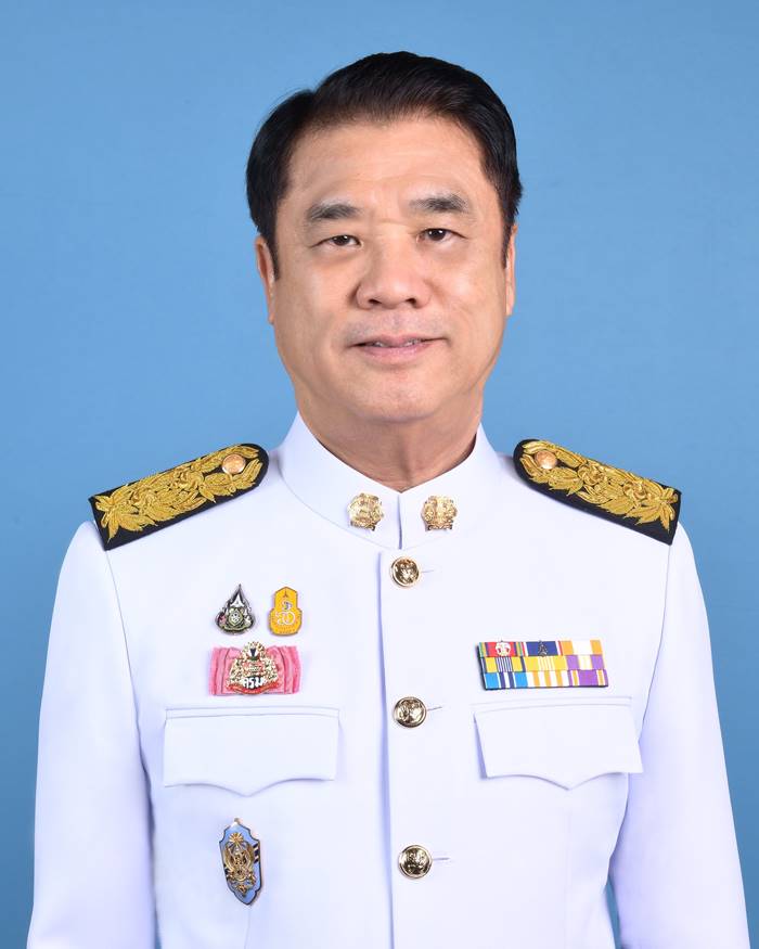 สุริยะ จึงรุ่งเรืองกิจ สุริยะ จึงรุ่งเรืองกิจ