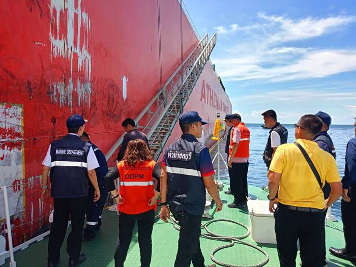 น้ำมันรั่วลงทะเล น้ำมันรั่วลงทะเล